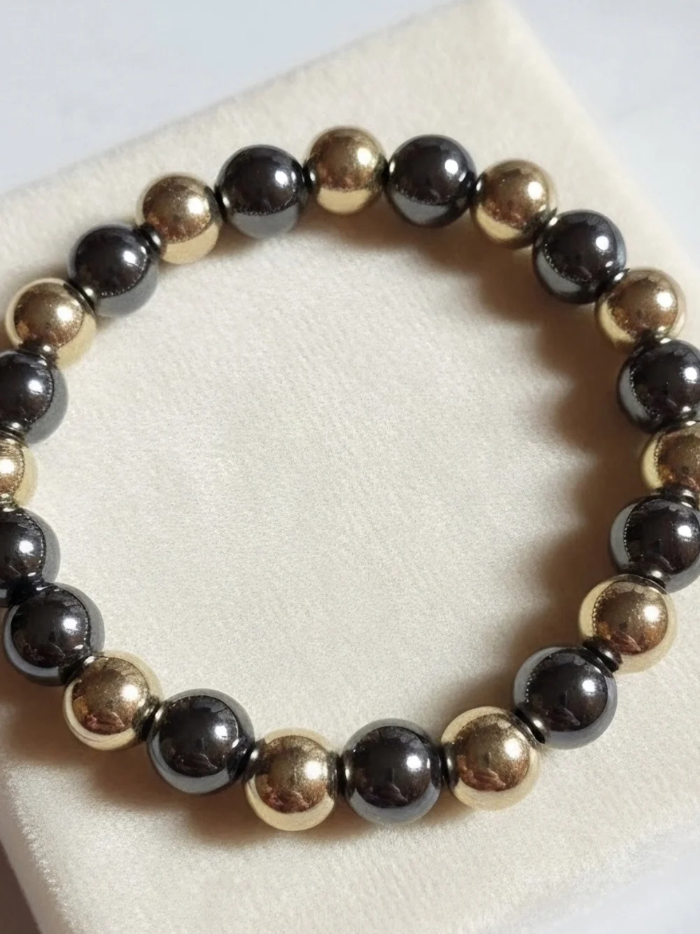 Gold & Black Beaded Stretch Bracelet — Women’s Jewelry